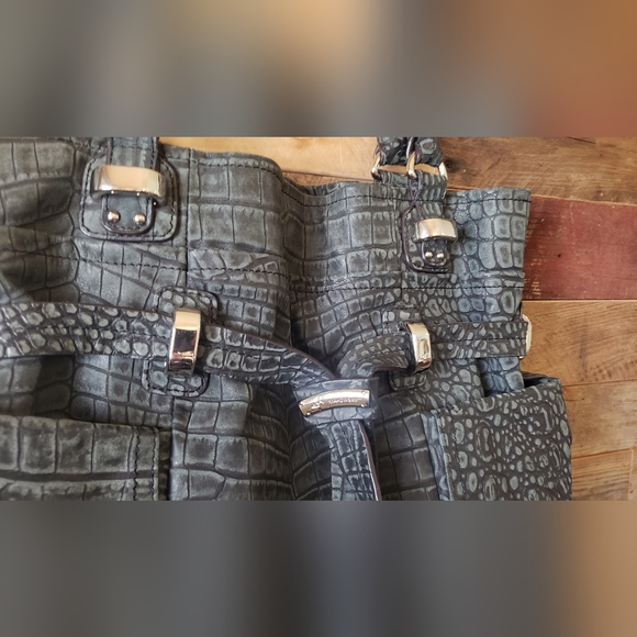 B Makowsky purse - Picture 2 of 9